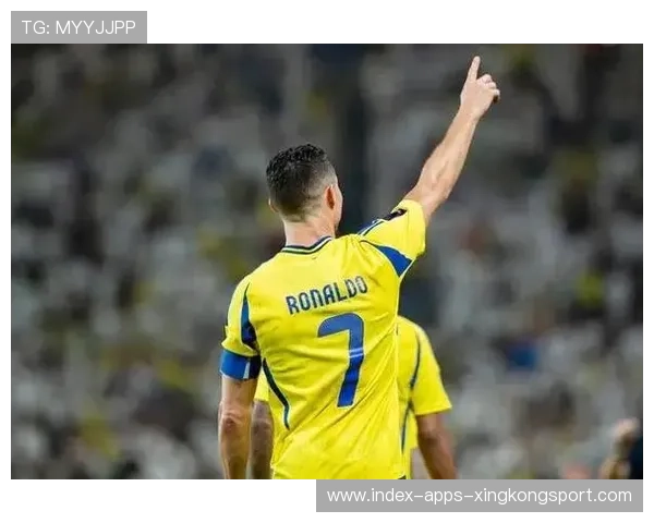 C罗进球方式多样令人防不胜防 C罗进球方式多样令人防不胜防