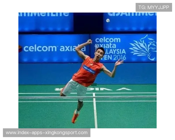 羽毛球后场反拍吊球迷惑对手，成功得分的技巧与装备揭秘